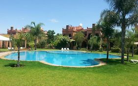 Capstay Riad Villa Residence